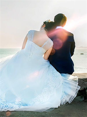 搶來的世子妃，她有億點點能耐全文